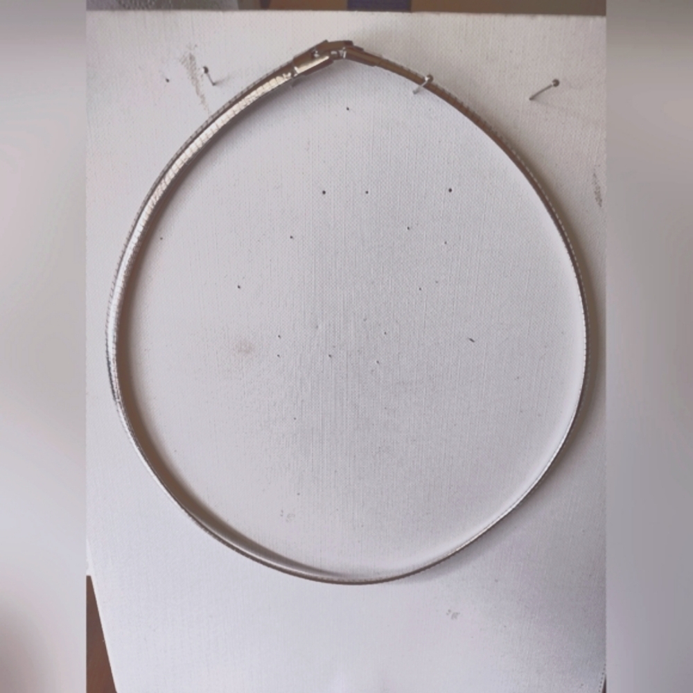 Vintage 20" Omega Choker Necklace